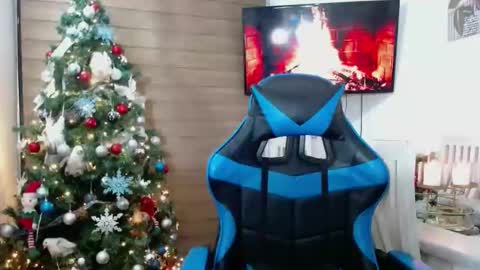 Nico online show from 12.18.24