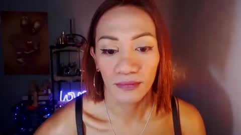 Snapshot of naugthy_hot_janna chatting on 09.25.25 Janna Mae online show from 09.25.25