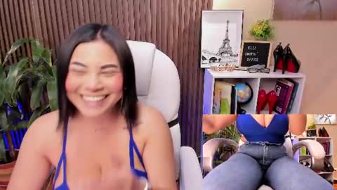 Snapshot of naugthyelli chatting on 07.22.26 online show from 07.22.26