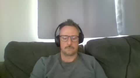 Snapshot of nawtydom1977 chatting on 11.17.25 nawtydom1977 online show from 11.17.25