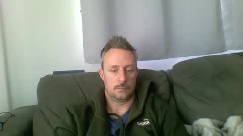 Snapshot of nawtydom1977 chatting on 11.19.25 nawtydom1977 online show from 11.19.25