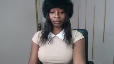 Nayaris 3 online show from 05.05.26