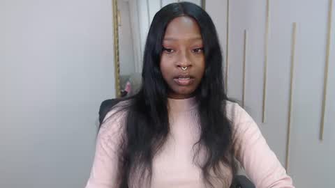 Nayaris 3 online show from 06.23.26