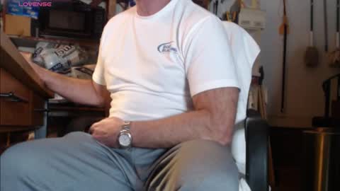 Snapshot of nctitanman chatting on 11.30.25 Seth online show from 11.30.25