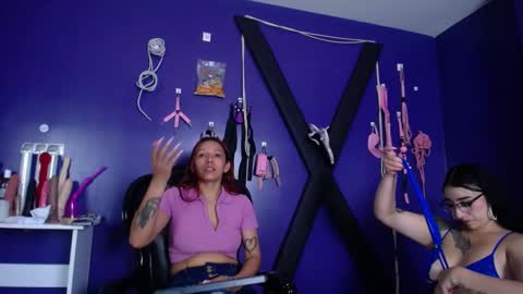 Snapshot of nectarshop chatting on 02.11.25 Camille online show from 02.11.25