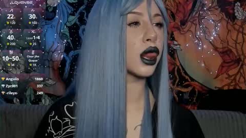 Snapshot of necucubi chatting on 01.17.26 Eva online show from 01.17.26