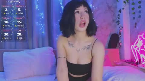 Snapshot of necucubi chatting on 02.03.26 Eva online show from 02.03.26