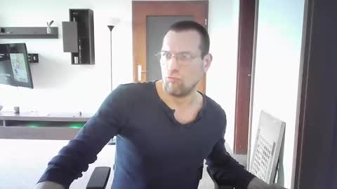 Sebastian online show from 01.03.25