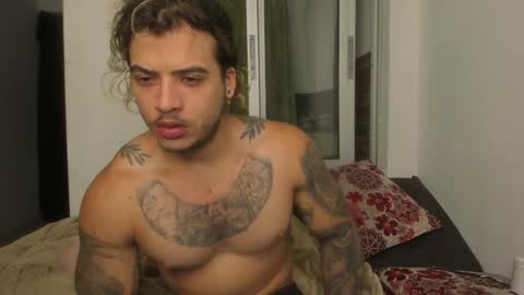 Snapshot of neeii chatting on 12.13.24 Nei turn green online show from 12.13.24