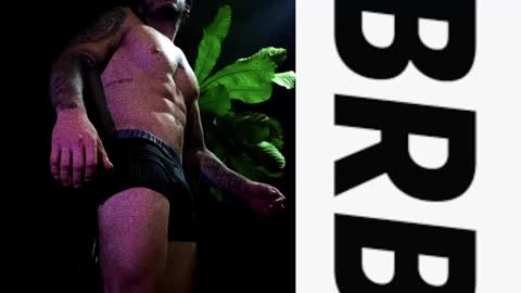 Snapshot of neeii chatting on 01.23.25 Nei turn green online show from 01.23.25