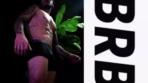 Snapshot of neeii chatting on 02.24.25 Nei turn green online show from 02.24.25