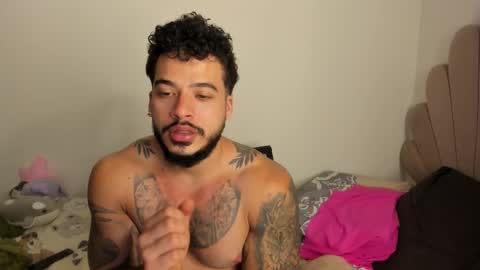 Snapshot of neeii chatting on 09.09.25 Nei turn green online show from 09.09.25