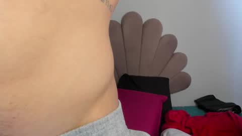 Snapshot of neeii chatting on 09.26.25 Nei turn green online show from 09.26.25