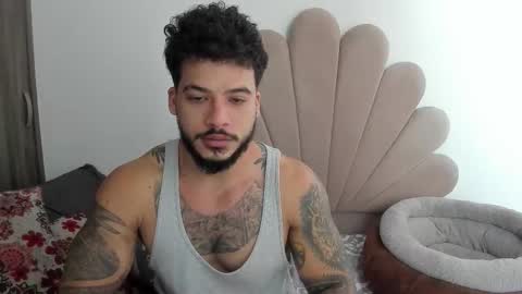 Snapshot of neeii chatting on 11.16.25 Nei turn green online show from 11.16.25