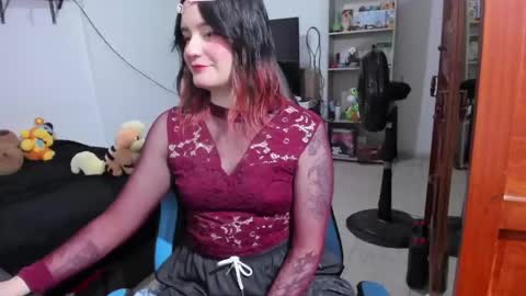 Geek Nicole    im Neeko UwU online show from 04.24.26