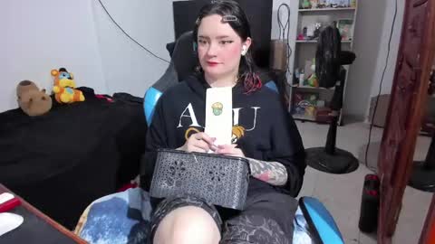 Geek Nicole    im Neeko UwU online show from 05.04.26