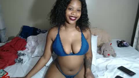 Neeshaa online show from 01.14.26