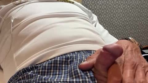 nefertiti_25 online show from 10.17.25