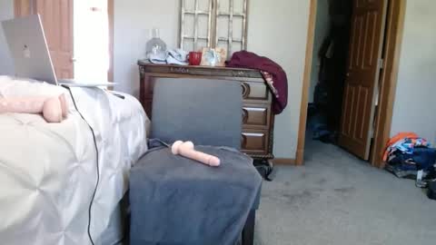NEIGHBORGUY4U online show from 06.05.26