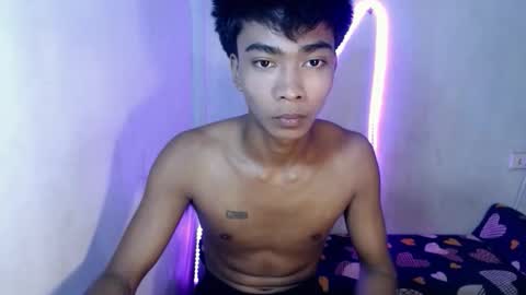 neil_asian69 online show from 11.21.25