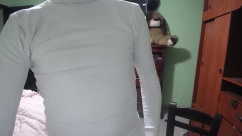 Snapshot of neithan_and_scott_ chatting on 03.08.25 NEW ONLYFANS OF SCOTT online show from 03.08.25