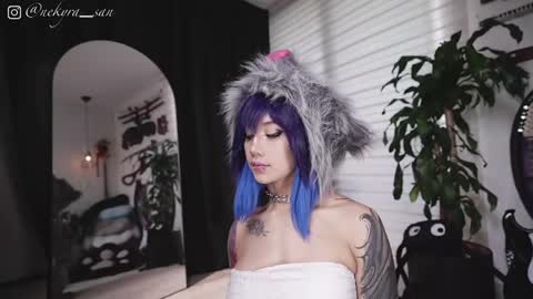 Snapshot of nekyra_san chatting on 05.09.26 Mely Birthday party saturday night BYO online show from 05.09.26