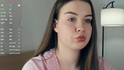 Snapshot of neldabestwick chatting on 12.05.25 Histori online show from 12.05.25