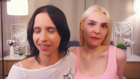 Snapshot of neldabestwick chatting on 03.03.26 Histori online show from 03.03.26