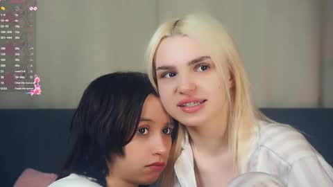 Snapshot of neldabestwick chatting on 03.10.26 Histori online show from 03.10.26