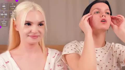 Snapshot of neldabestwick chatting on 04.07.26 Histori online show from 04.07.26