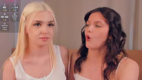 Snapshot of neldabestwick chatting on 04.08.26 Histori online show from 04.08.26