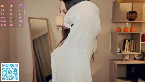 Snapshot of neldaestey chatting on 03.02.26 Vicky and Beatrice online show from 03.02.26