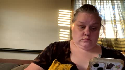 Snapshot of nellatlas chatting on 12.01.24 Nellie Atlas online show from 12.01.24