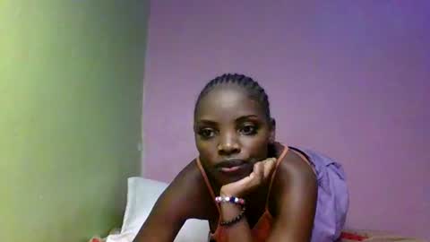 Snapshot of nelly_ebony5 chatting on 06.24.26 nelly_ebony5 online show from 06.24.26