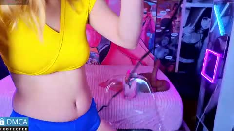 Salome Nena cupcake online show from 07.31.26