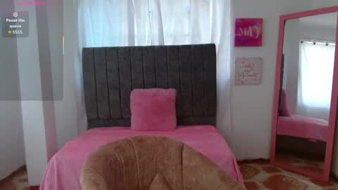 Dayis online show from 10.02.25