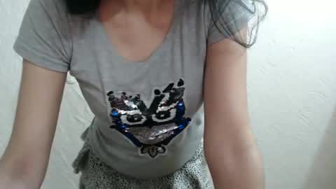 Snapshot of nensyfay_ chatting on 01.04.25 Nensy online show from 01.04.25