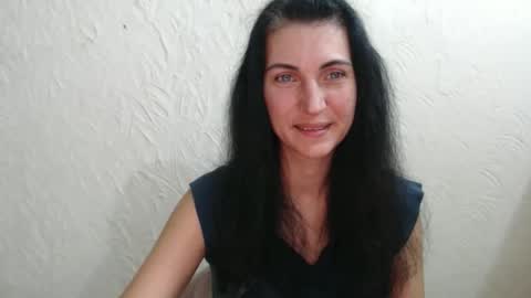 Snapshot of nensyfay_ chatting on 09.13.25 Nensy online show from 09.13.25