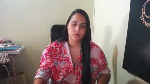 Snapshot of neny445 chatting on 01.08.25 kelly lopez online show from 01.08.25