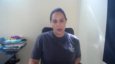 Snapshot of neny445 chatting on 01.25.25 kelly lopez online show from 01.25.25