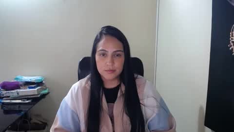 Snapshot of neny445 chatting on 02.06.25 kelly lopez online show from 02.06.25
