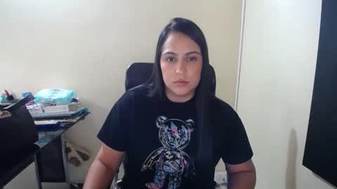 Snapshot of neny445 chatting on 02.18.25 kelly lopez online show from 02.18.25