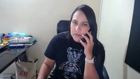 Snapshot of neny445 chatting on 02.18.25 kelly lopez online show from 02.18.25