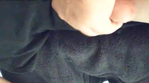 neohiom4f online show from 11.27.25