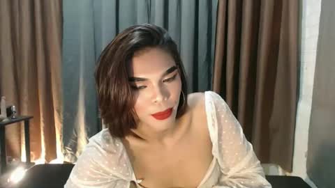 neomi online show from 02.13.26