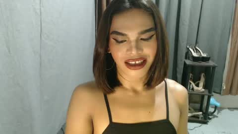 neomi online show from 05.18.26