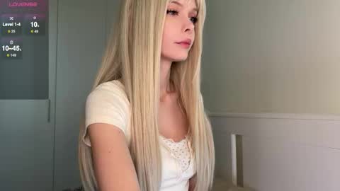 maeve  online show from 03.14.26