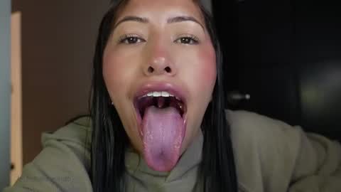 Helena    Every Friday new video for my fan club loves  online show from 06.27.26