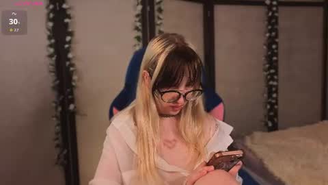 Snapshot of nerdy_freyua chatting on 08.02.26 Lina Liza Emily and Grace online show from 08.02.26