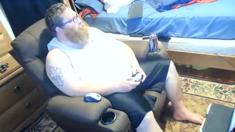 Snapshot of nerdychub4fun chatting on 04.11.26 nerdychub4fun online show from 04.11.26